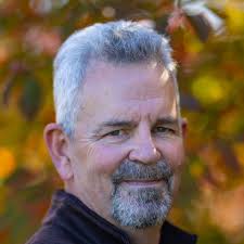 Is the bait shop in Wapella open and where to get minnows in the area?