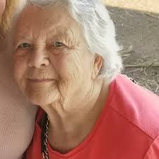 Doreen Webb Obituary