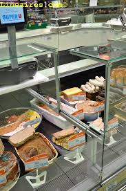 Super U Vertou 44 Un U Original Survitamine Sur L Alimentaire Les Magasins Lineaires