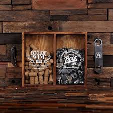 Porte Bouchon De Biere Personnalise Shadow Box Gratuit Etsy Wine Cork Holder Shadow Box Beer Cap Holder