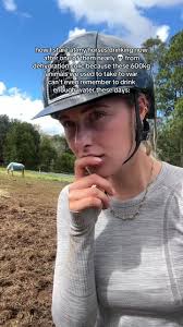 Why can’t my horses just remember to DRINK ENOUGH WATER?! #horse #horses  #relatable #horsegirl #horsesofspotlight #horserider