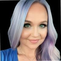 Janice Saxton's Instagram, Twitter & Facebook