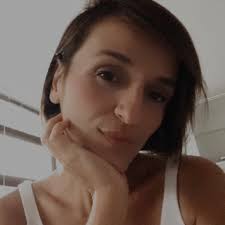 Amanda Sanfelice (Florence, Italy): Address,