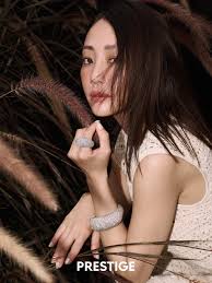 PRESTIGE_ART 台北當代這樣逛，聯合總監Robin Peckham的精準解說，讓第一次逛展的人也很好懂！This is how to  visit Taipei Dangdai 2025, Co-director Robin Peckham's precise explanation  makes it easy to understand even for first-time visitors! 2025台北當代藝術 ...