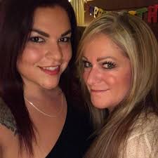 Is the chicken a male or female at 4-5 weeks old?