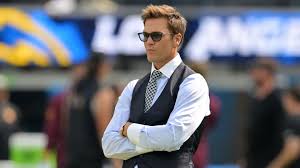 Tom Brady Felt 'Sick' Placing Longtime Patriots Rival Atop Power Rankings