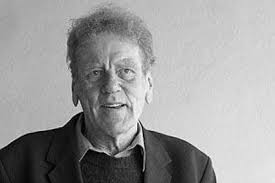 No me gusta que en la isla haya tanto cemento; procuro no verlo demasiado»