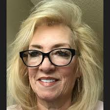 Cindy Dillon with Chinowth & Cohen Realtors