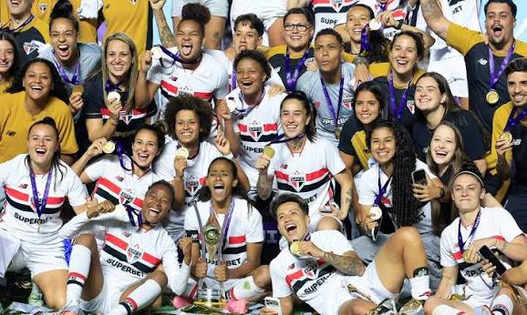 S&atilde;o Paulo segura Corinthians e &eacute; campe&atilde;o brasileiro pela 1&ordf; vez | Ag&ecirc;ncia Brasil