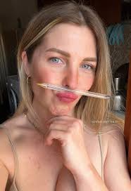 39, Should do stuff but I'm procrastinating : r/selfie