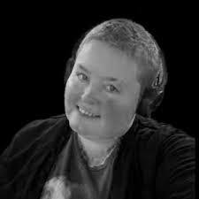 Rowan Ward's Instagram, Twitter & Facebook