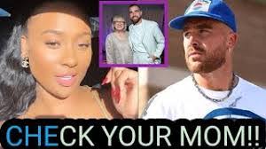 Ronda Mack's Instagram, Twitter & Facebook