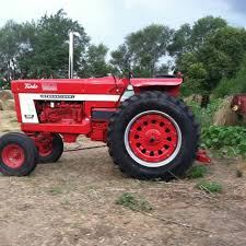 We Like Our Tractors Red Tractors Vintage Tractors Farmall Tractors