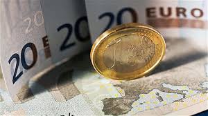 Е́вро ( знаквалюты — € , банковскийкод : Evro Kakvo Tryabva Da Znae Vseki Trejdr Fxtrading