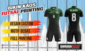 Nah, selain teknik dan skill yang bagus, desain jersey futsal yang keren juga sangat berpengaruh loh sama permainan kalian, percaya gak? Kaos Futsal Printing Jasa Bikin Kaos Jersey Futsal Custom
