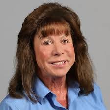 Barbara Dill's Instagram, Twitter & Facebook