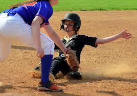 HIGH SCHOOL ROUNDUP: Trumbull softball tops Danbury