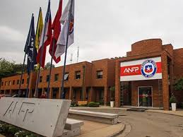 La anfp oficializó la calendarización de las fechas 12 y 13 del torneo nacional que se disputarán tras el el recién electo timonel de la anfp, pablo milad, encabezará este viernes, vía telemática, el. Crisis En La Anfp Los Nombres Que Asoman Para Reemplazar A Moreno