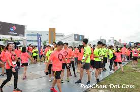 We overhauled our products and developed new technologies to create an effortless run. Puma Night Run 2017 Photos Prischew Dot Com