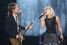 Find the perfect carrie underwood american idol finale stock photos and editorial news pictures from getty images. Carrie Underwood Jennifer Lopez Stun On American Idol Finale Footwear News