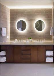 70 Specchi Per Bagno Moderni Dal Design Particolare Mondodesign It Bagno Interno Bagni Grigio Chiaro Bagni Moderni