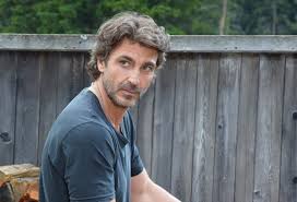 Non ci troviamo più immersi nella natura delle dolomiti dell'alto adige ma in quelle del veneto. Un Passo Del Cielo 6 I Guardiani Trama Cast Finale Dove Girato Quando Tv