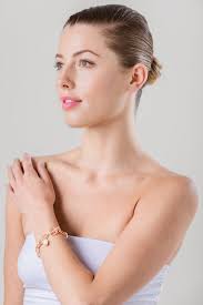 Darcy Gold's Instagram, Twitter & Facebook