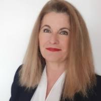 300+ profils pour “Stephanie”