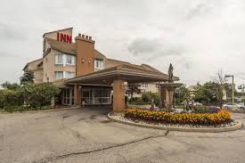 Oakville, town, regional municipality of halton, southeastern ontario, canada, 20 miles (32 km) oakville is situated on lake ontario at the mouth of oakville creek. Monte Carlo Oakville Suites Hotel Stays And Accommodations Monte Carlo Oakville Suites