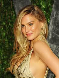 Supermodel Bar Refaeli questioned by Israeli authorities over tax evasion