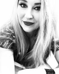 Ace sound check thanks to Daniel Lade! Chomping at the Crunchy Granola to  join the NEIL DIAMOND tribute band fellas tonight at Freds Pass Rural Show  🤩