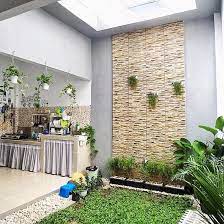 Hasilnya, menata taman depan rumah menjadi lebih mudah dan taman terlihat lebih nyaman. Taman Dalam Rumah Mengapa Tidak Pemilik Rumah Ickajulya Menyediakan Dan Menata Taman Dalam Hunian Terrace Decor Home Terrace Small Backyard Garden Design