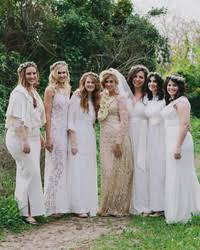 Mandy moore looking fantastic at her mom's wedding in because i said so. Mandy Moore Loves Her This Is Us Wedding Dress Just As Much As We Do Martha Stewart Weddings