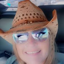 Siarkan S Lewis|Lemon8