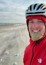 Stories of fiercely strong people coming out of Florida. Hard hit, but most  people made it through ok.................thoughts and prayers welcomed !! 