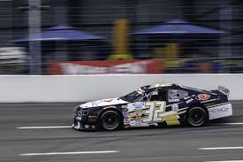 Image from go fas racing. Jacques Villeneuve Sichert Sich Seine Erste Nwes Pole Position Nascar Whelen Euro Series