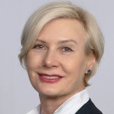 Interview with Elena Avery