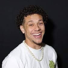 Brian Blanford's Instagram, Twitter & Facebook