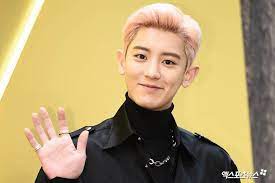 I'm always cheering for you. Exo S Chanyeol Opens Up To Fans In Letter Soompi