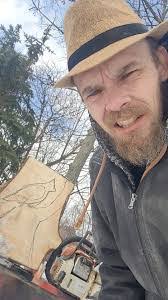 Clarence Lowry's Instagram, Twitter & Facebook