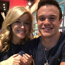 Lexie Moss (lexiemoss12)