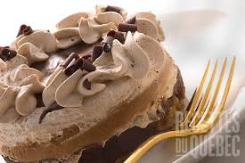 Gateau Mousse Au Chocolat Recettesduqc Dessert Gateau Chocolat Food Desserts Let Them Eat Cake