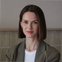 Lisa Weidner's Instagram, Twitter & Facebook