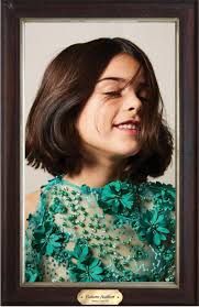 Prop and wardrobe stylist and art director Lizzy Williams has been styling  professionally since 2006. Lizzy is an award-winning graduate from Sheridan  College with a visual merchandising degree. She received intensive hands-on