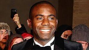 (getty images)more pics » fabrice muamba proposed to shauna magunda on valentine's day (via ibtimes.co.uk) fabrice muamba spent a comfortable night in the hospital last night, reports espn. Heart Attack Footballer Muamba Set For Strictly Special