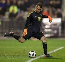 Tuhansia uusia kuvia lisätään päivittäin. Liverpool Star Simon Mignolet Speaks Out After Belgium Clean Sheet