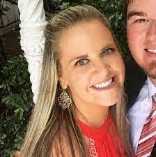 Dustin Berthold's Instagram, Twitter & Facebook