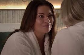 Carla Cain's Instagram, Twitter & Facebook