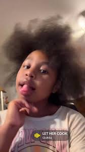 Daryl Howze your Girls got u 4l, we love you so much! There's nothing like  a father and daughter's love and I must say I love you so much and I'm so