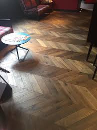 Parquets Chene De L Est Plancher D Autrefois Parquet Plancher Parquet Carreaux Ciment